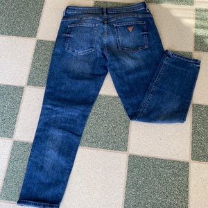 Guess boyfriend jeans size 28